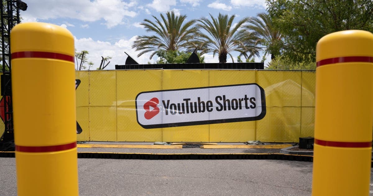 YouTube Shorts AI Remixing Tools: Effects on Creators and Content Creation
